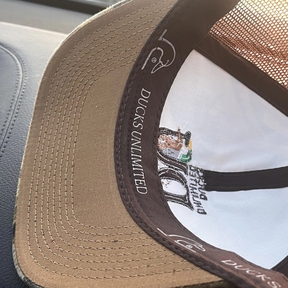 Vintage 90’s Ducks Unlimited Camo Trucker SnapBack Hat - Picture 3 of 4